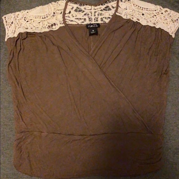Rue 21 clothes - Picture 2 of 3